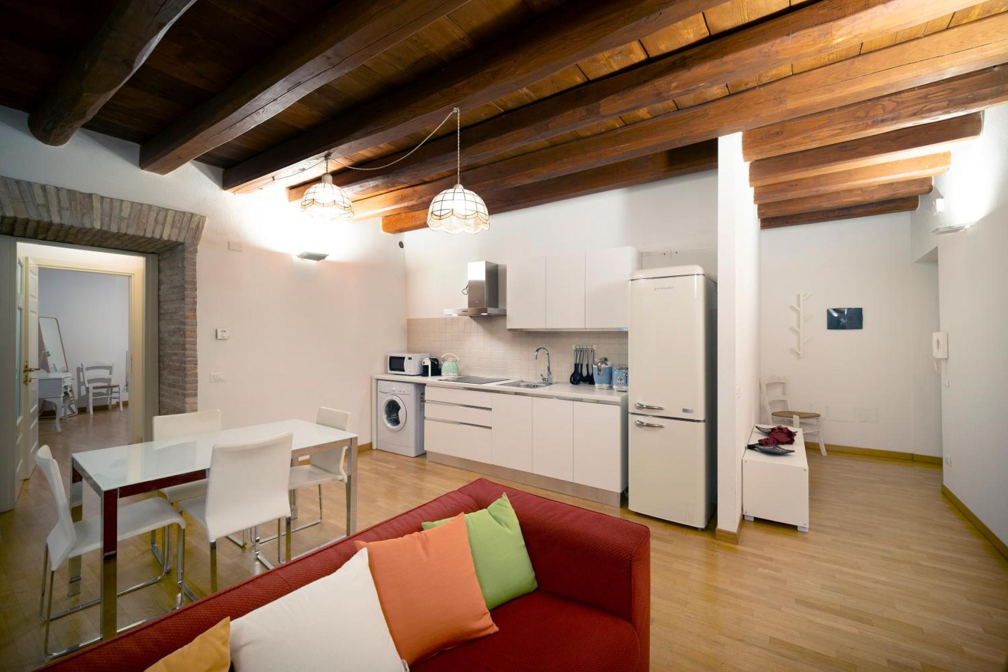Suite Martini Al Castello Cagliari Extérieur photo