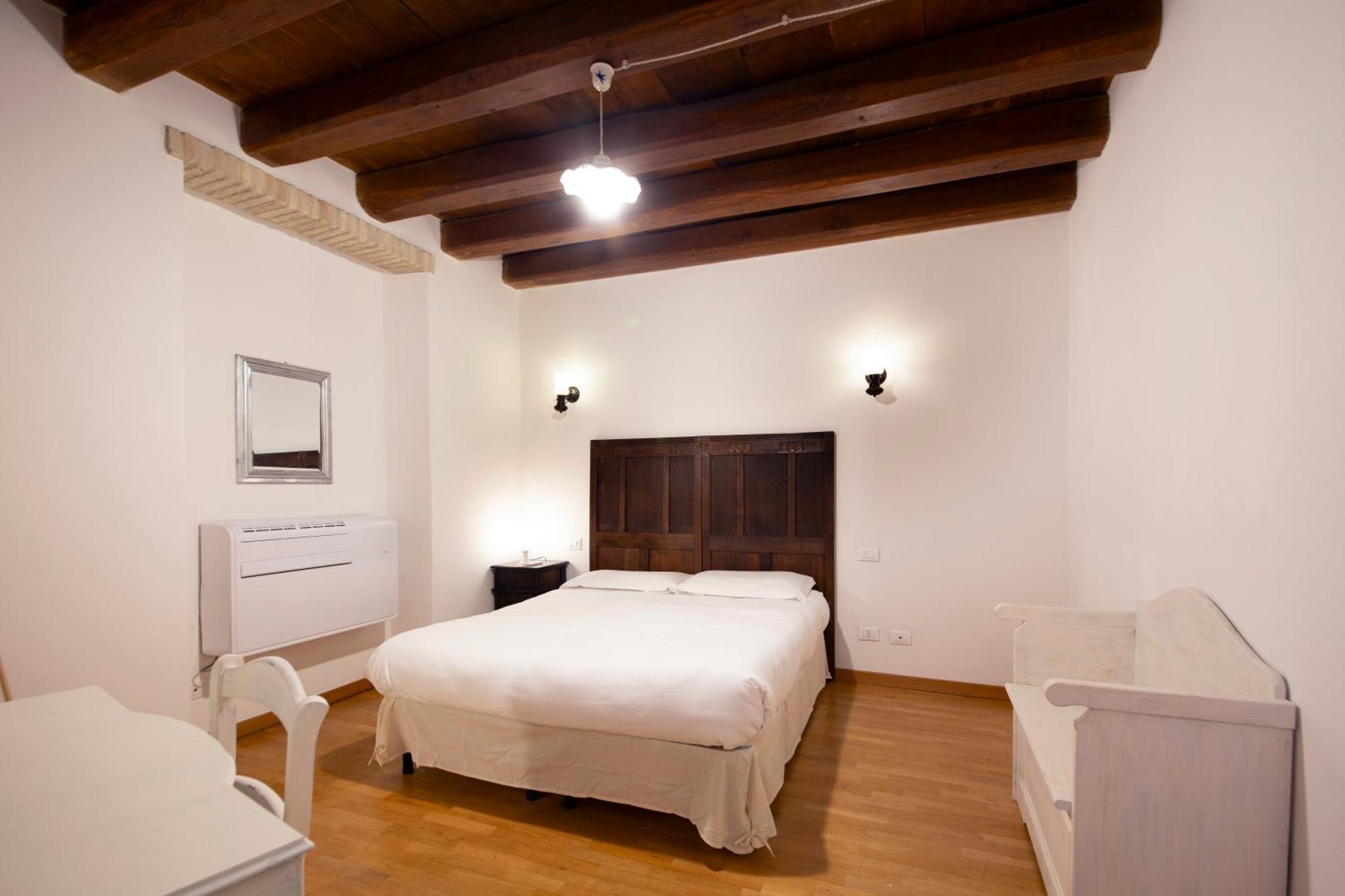 Suite Martini Al Castello Cagliari Extérieur photo