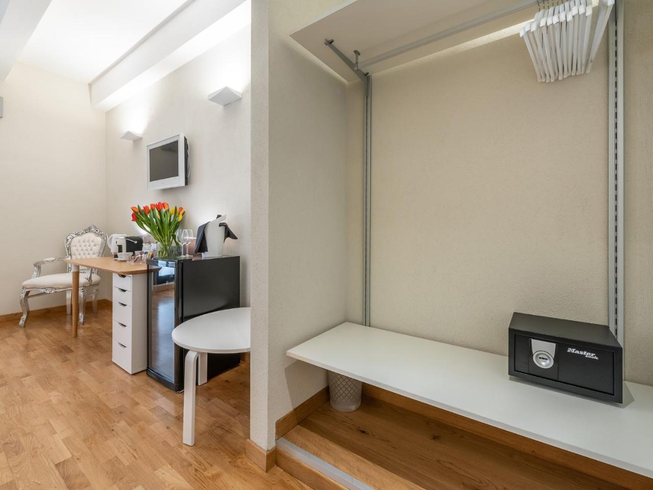 Suite Martini Al Castello Cagliari Extérieur photo